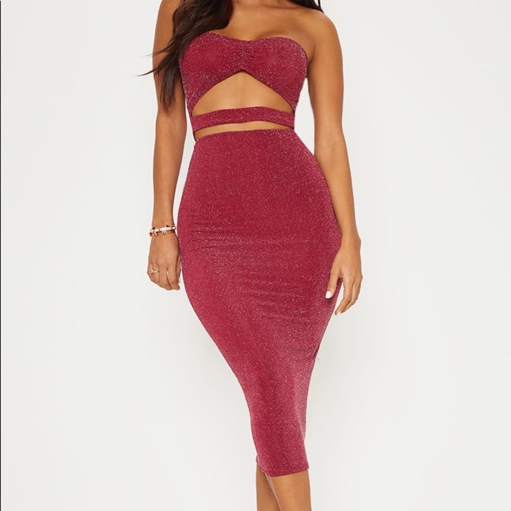 ‼️ FREE Item: PrettyLittleThing Slinky Cut-Out Midi Dress-Burgundy‼️